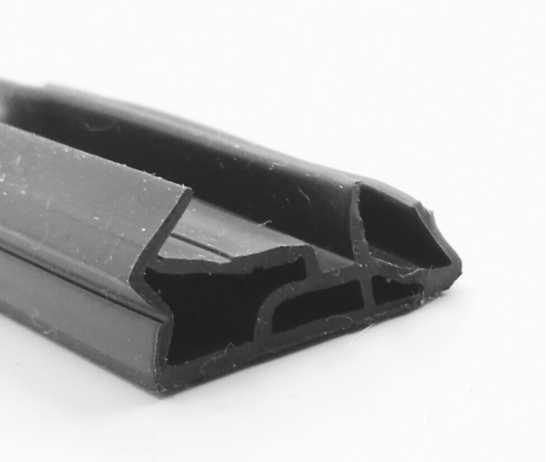 Elastyczna uszczelka TPE do drzwi zewnętrznych, czarna, na metry, Z14-0005-3